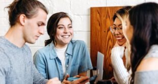Mengenali Ciri Ciri Orang Introvert Bagaimana Mereka Berbeda dari Orang Ekstrovert